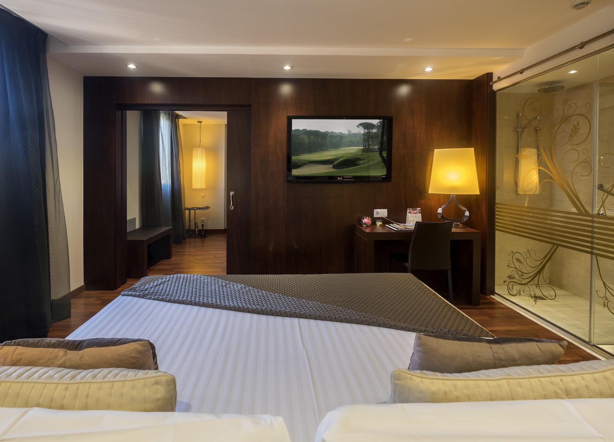 Hotel Gran Ultonia Жирона Экстерьер фото